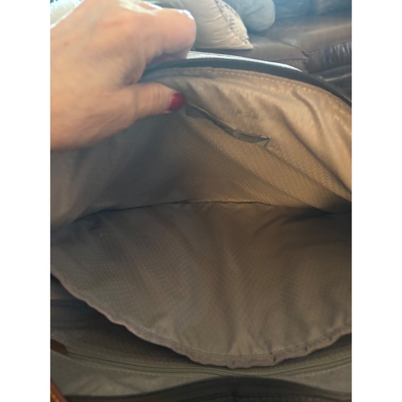 Cutter & Buck Black Nylon Leather Trim Tote Bag Ameriprise Zip Top Work Travel - Picture 12 of 14